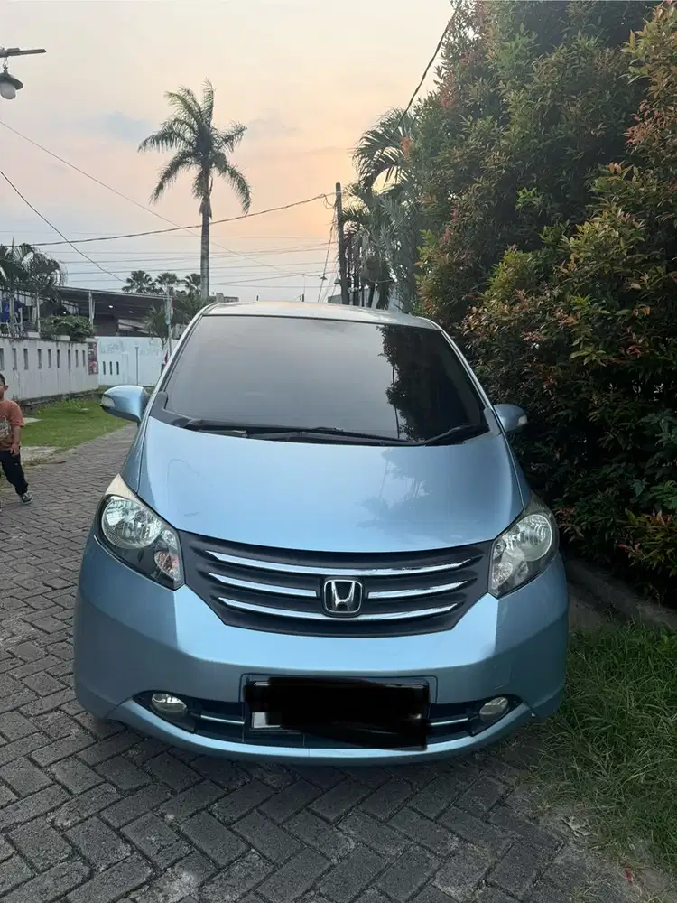 Honda Freed 2009 Bensin