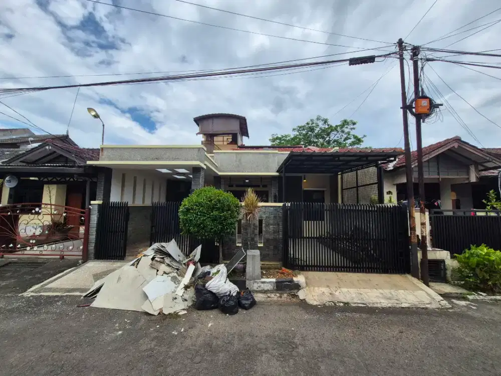 Disewakan Rumah Margawangi