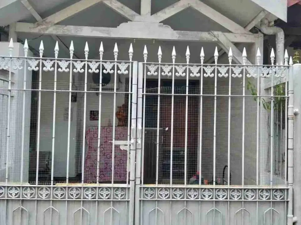Dijual Rumah Hook Wisma Permai dekat Galaxy Mall