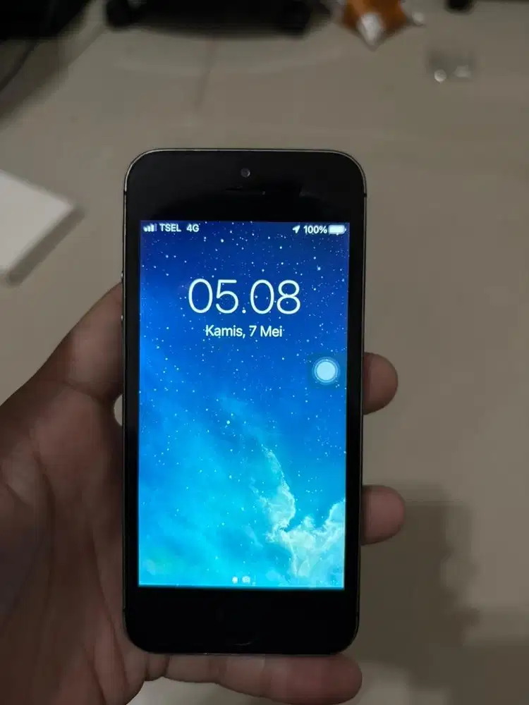 iPhone SE Gen 1 2016 64GB