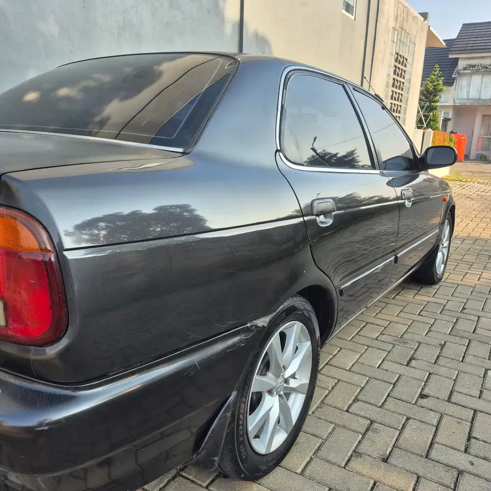 Suzuki Baleno 1997 Bensin