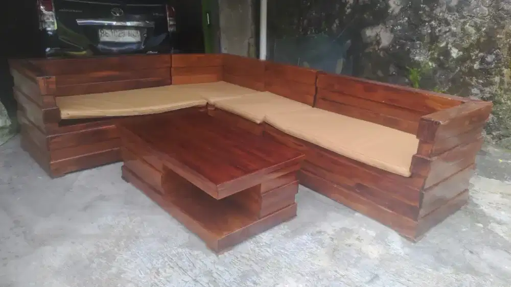 Kursi Tamu Minimalis Sudut Box Letter L Kayu Jati Asli