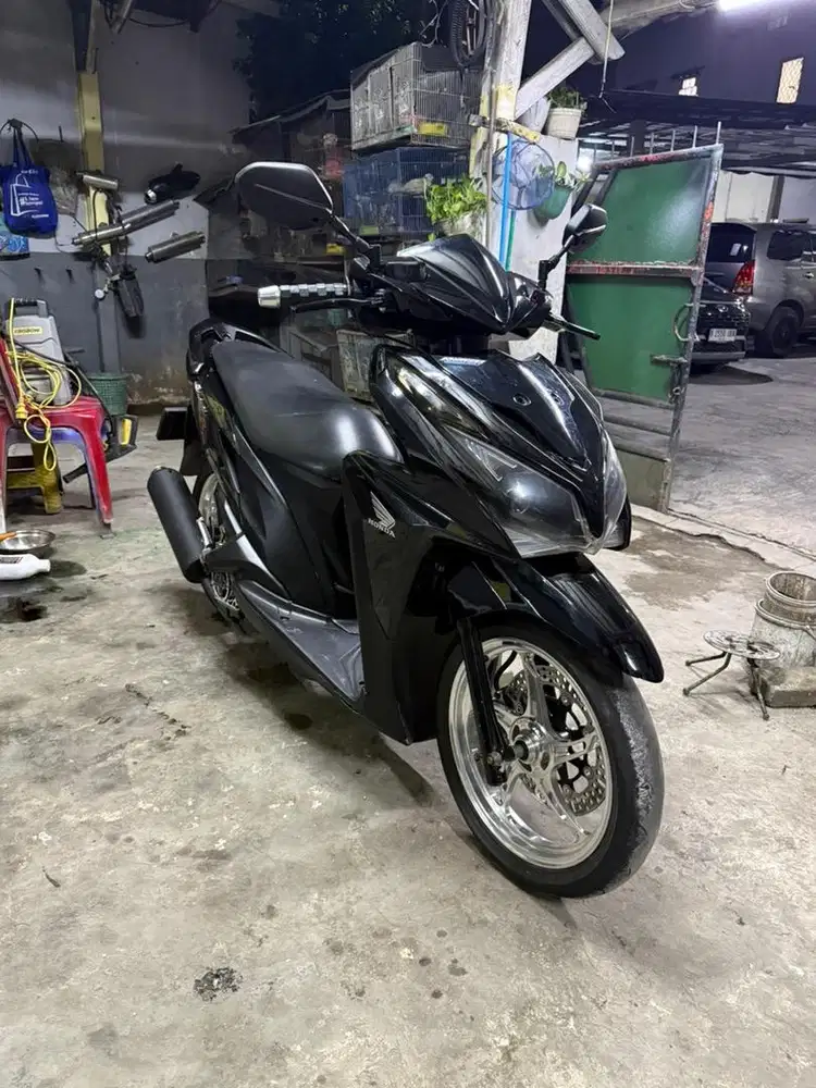 HONDA VARIO 125 KZR 2012 PAJAK HIDUP
