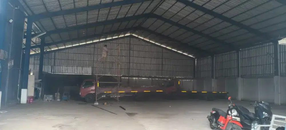 LOWONGAN STAFF BONGKAR LAKI-LAKI