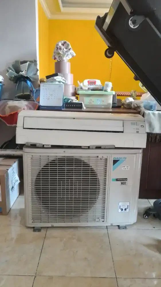 Ac Daikin Thailand inverter 1pk