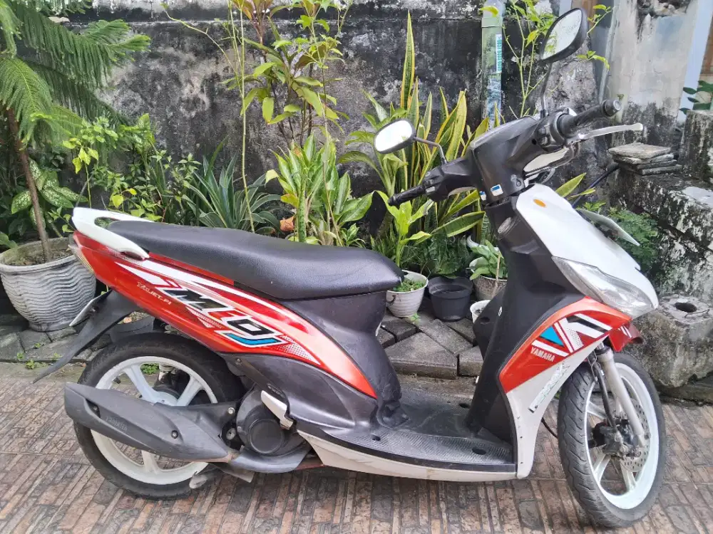 Mio J 2012 plat W Gresik