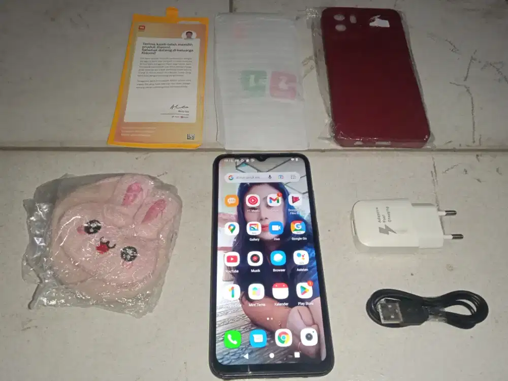 REDMI A2 ( 2023 )
Ram 5Gb ( 3gb+2gb)
Rom 32gb
Black Edition
