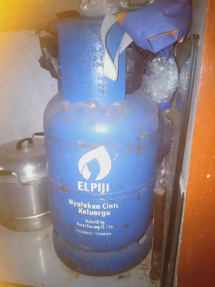 Gas Elpiji biru 12kg
