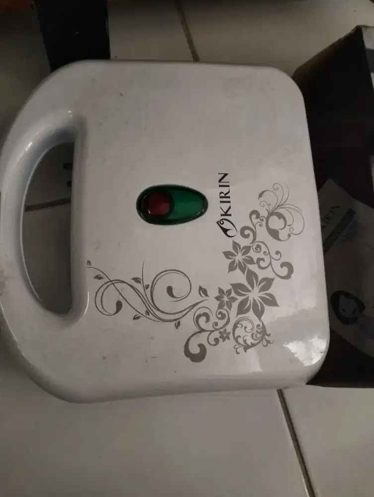 Kirin sandwich toaster