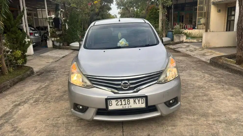 NISSAN GRAND LIVINA XV 2014 MATIC