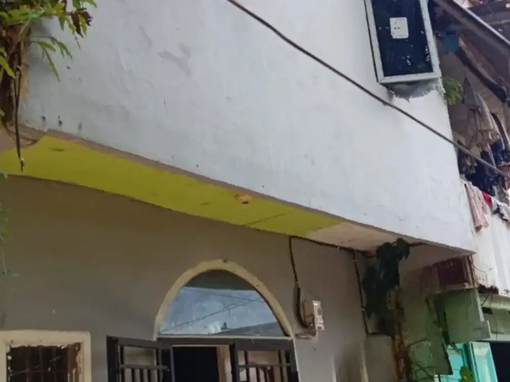 Dijual Rumah Makassar sekitar Jalan Yos Sudarso, Jl Tarakan, Jl Salemo