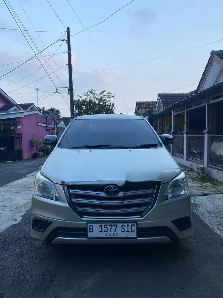 Kijang Innova G Diesel Matic 2014