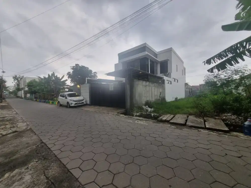 Dijual Tanah Lokasi di Maguwoharjo Dalam Ringroad Dekat Pintu Tol