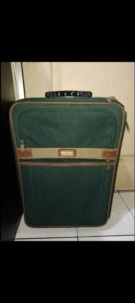 Dijual Koper Trolly ukuran 20 kabin size merk ternama Crocodile