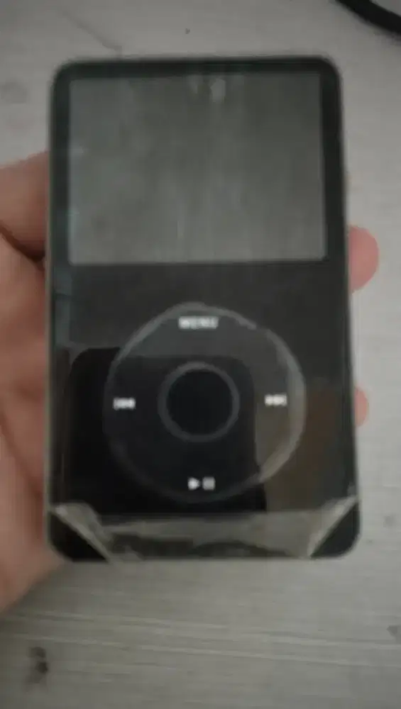 Ipod 30gb,iphone,music,