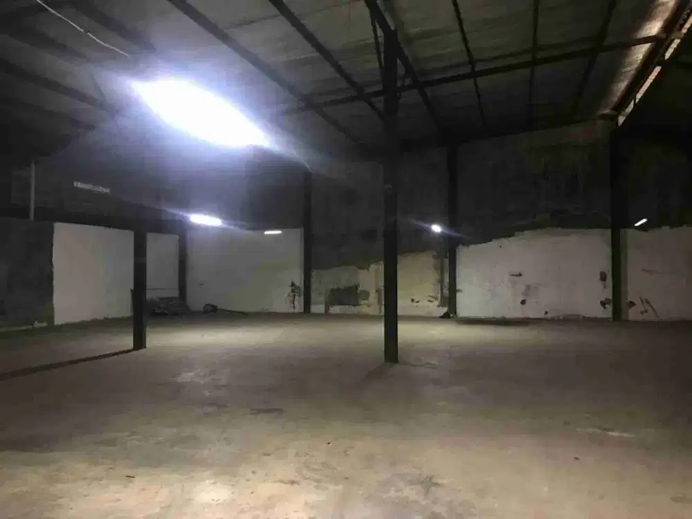 D sewa gudang peternakan