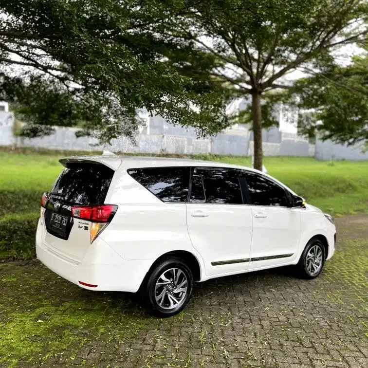 Gratis Balik Nama Innova Reborn V 2020 Diesel