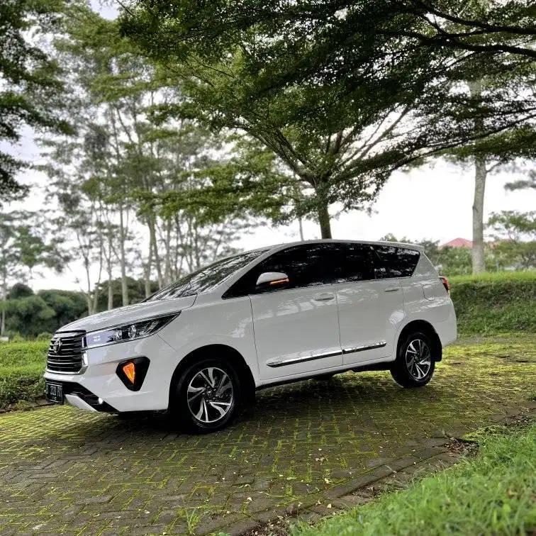 Innova Reborn V 2020 Diesel