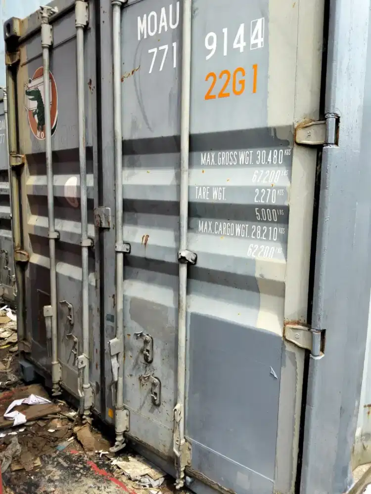kontainer 20ft dry kondisi 70-80%