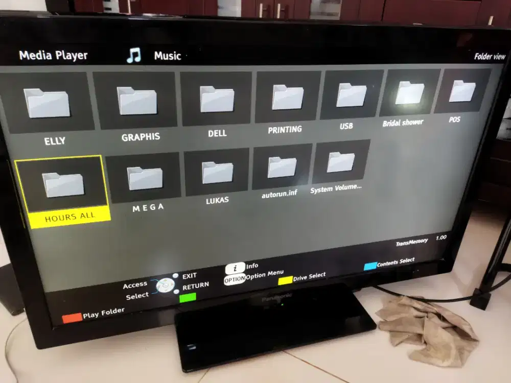 Tv 32 inc lcd panasonic mulus plus speaker  bonus DVD samsung