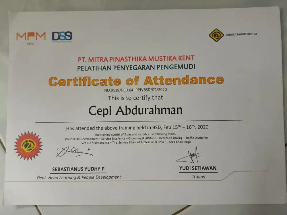 Jasa freelance sabtu minggu