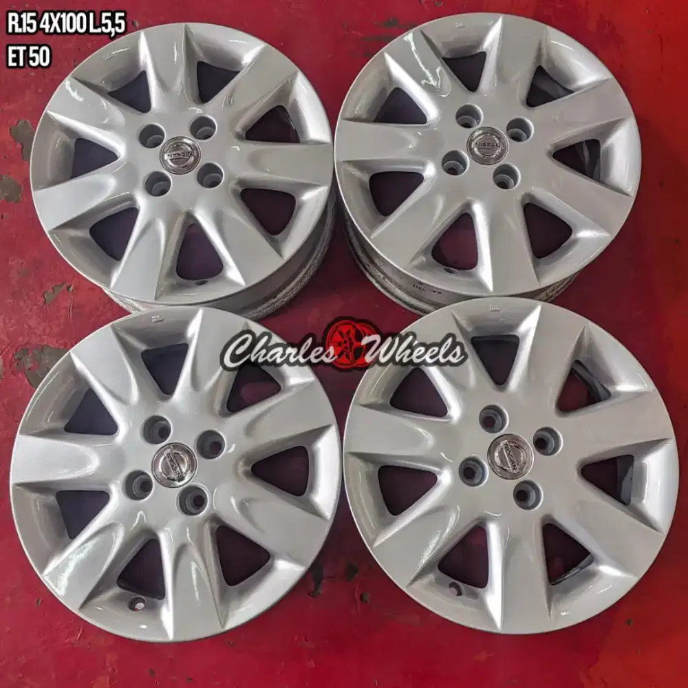 VELG NISSAN MARCH R15 MULUS