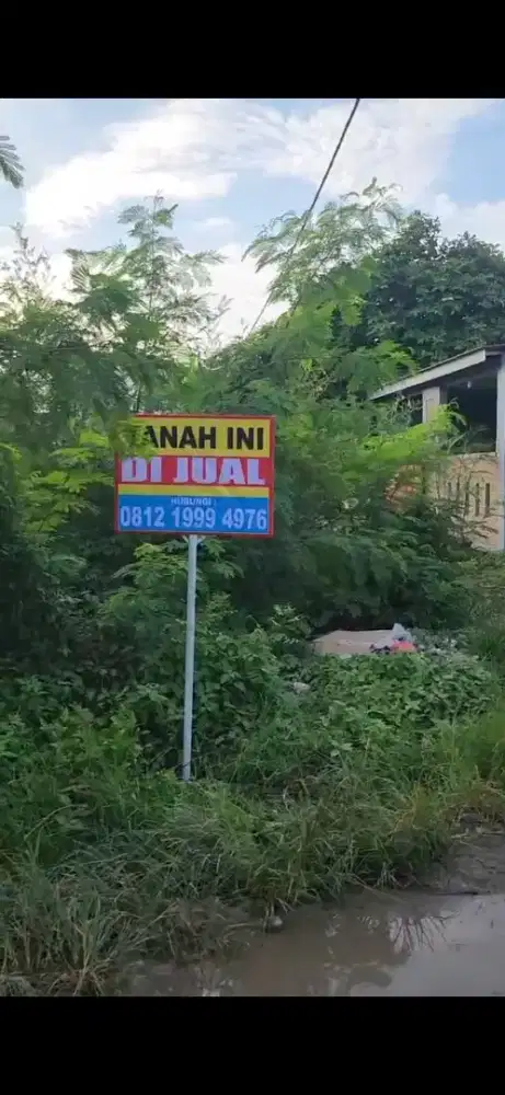 Di jual tanah lokasi dekat jalan raya
