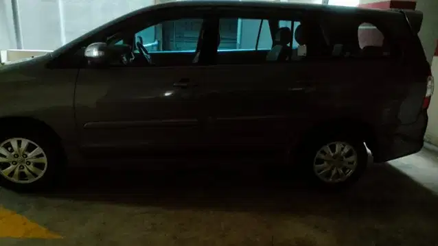 Toyota Kijang Innova 2013 Bensin