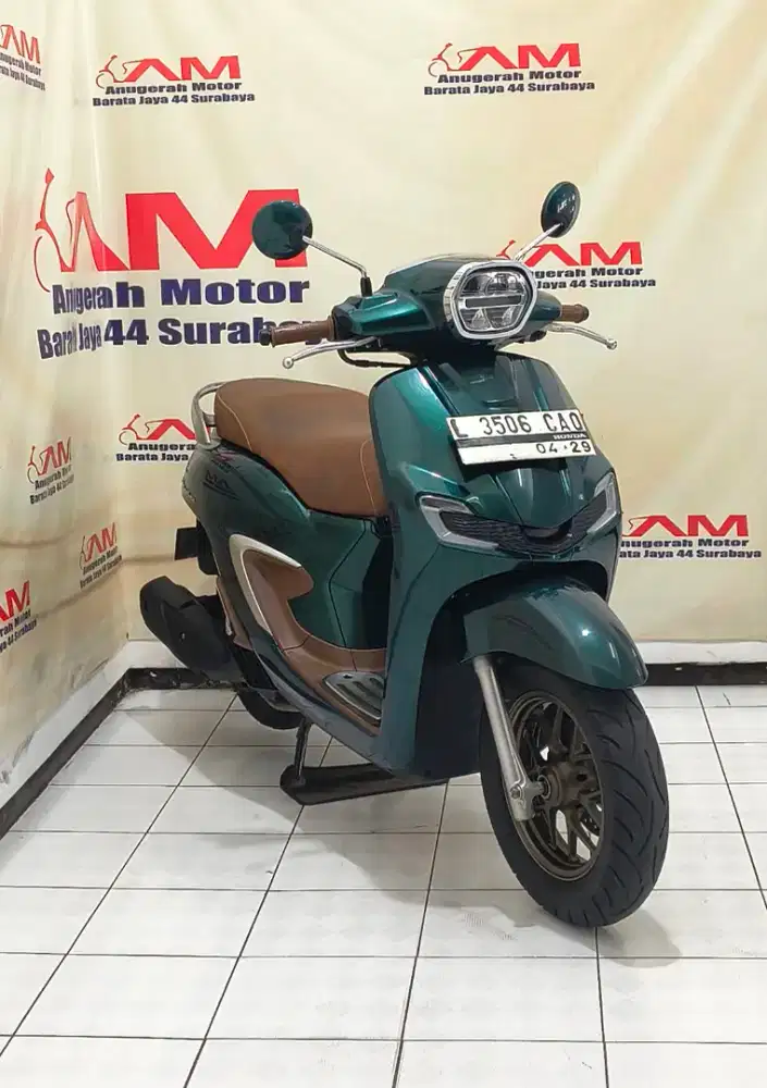 Siap pakai Km 10 Ribu Honda Stylo 160 ABS tahun 2024 Royal Green