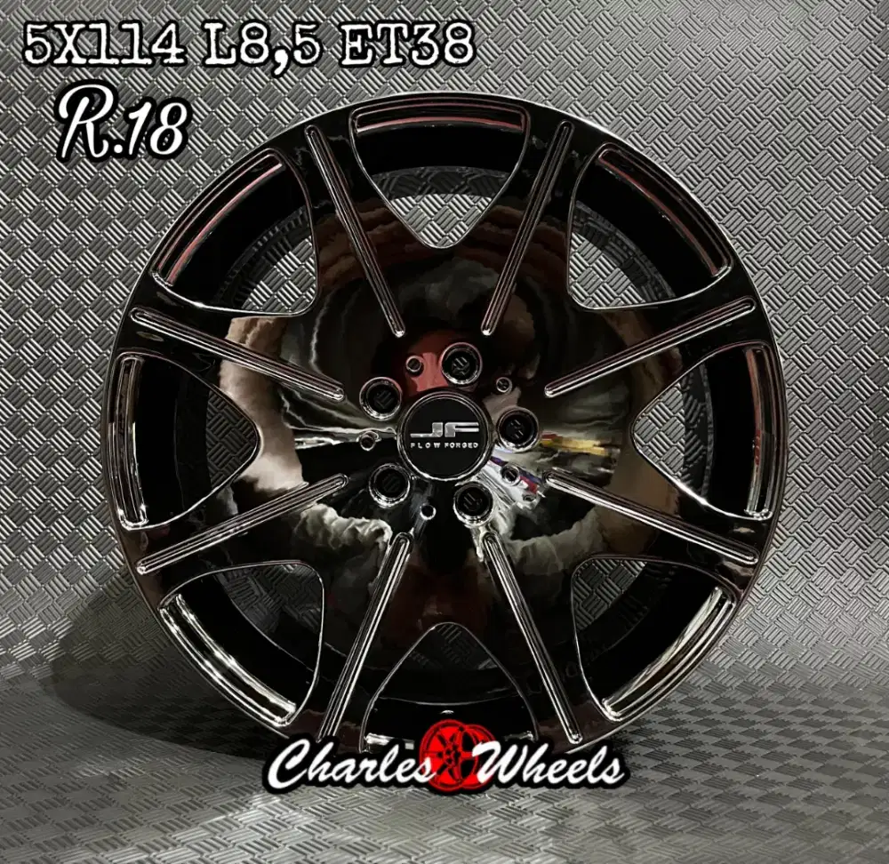 VELG BARU LEGZAS RING 18 BLACKCHROME LIP POLISH