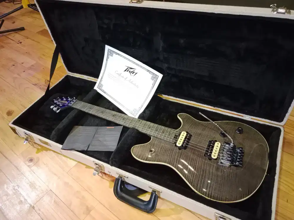 gitar Original Gibson smartwood dan Peavey Hp2