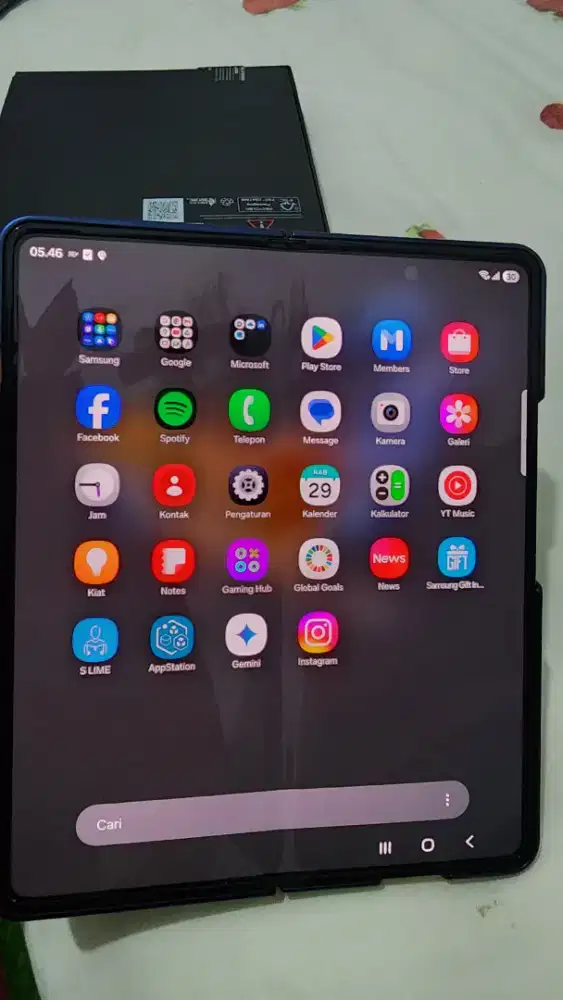 Samsung z fold 4
