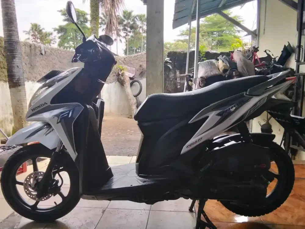 HONDA VARIO 125 KZR 2013 PAJAK HIDUP