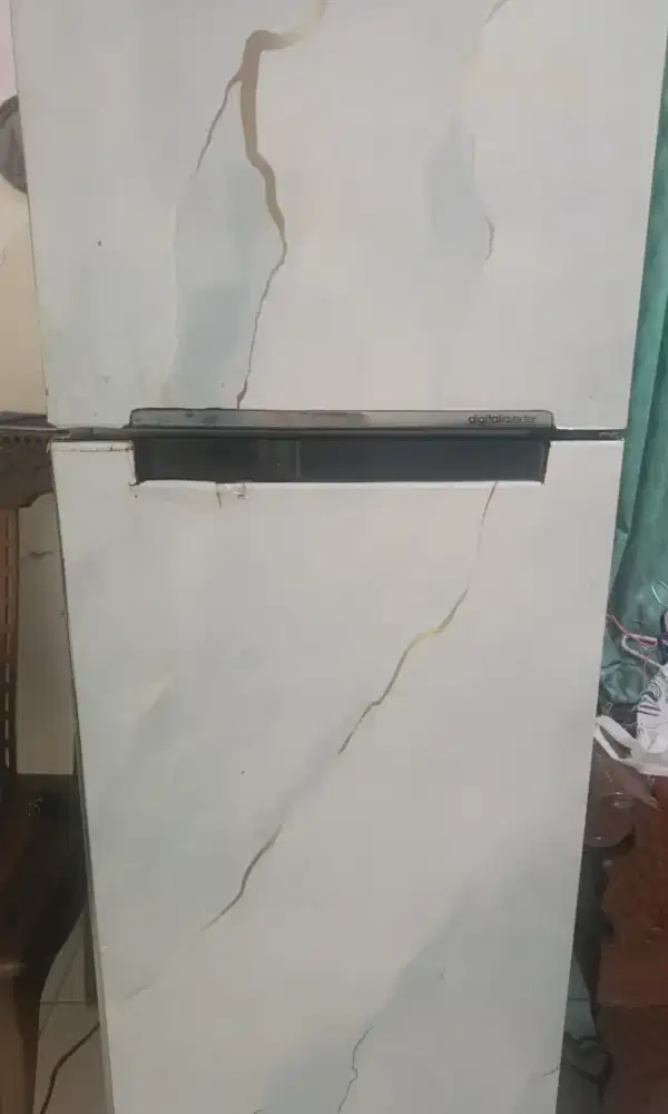 Kulkas digital inverter dua pintu (Samsung)