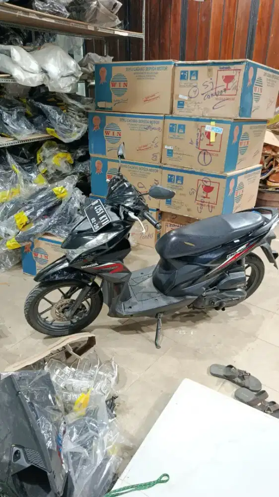 Honda beat deluxe