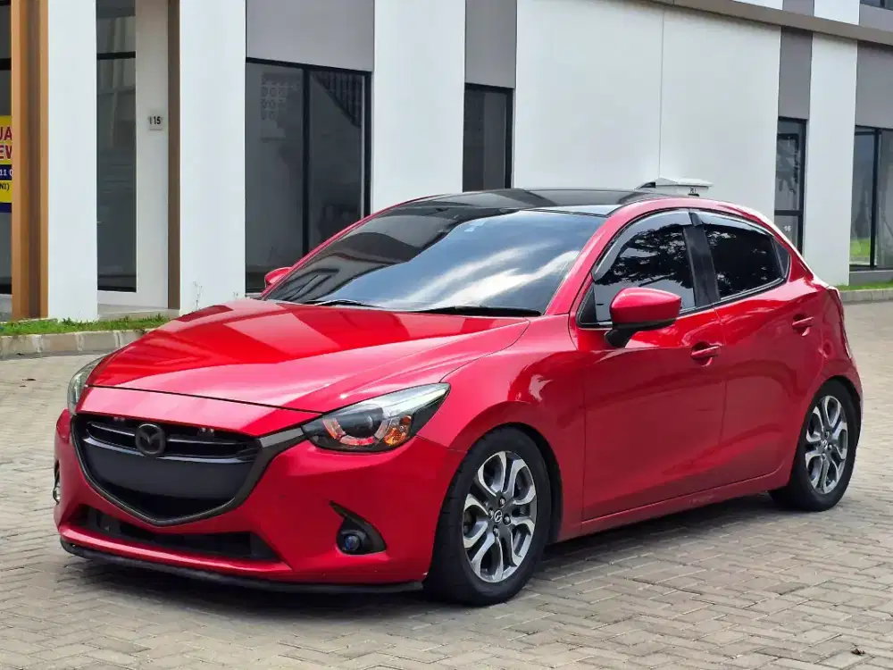 Mazda 2 Gt SkyActive 1.5 Automatic 2017 Bensin Merah Metalik