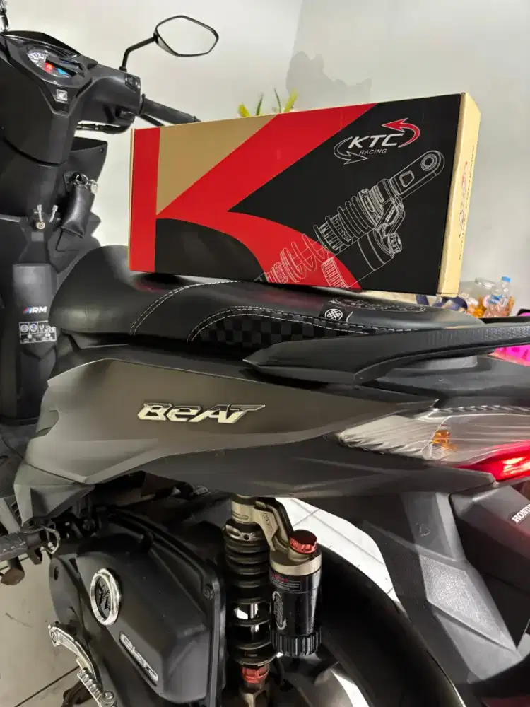 Shock KTC extreme type new, 325mm warna grey beat vario