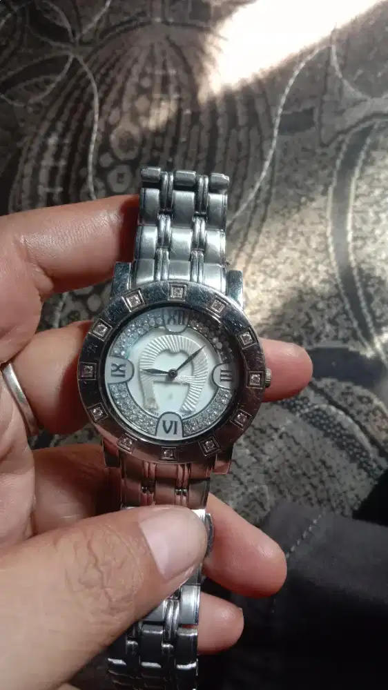 Jam tangan Alexander Christie dan Aigner