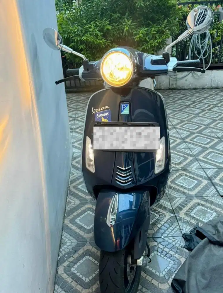 Vespa Primavera 2018, KM rendah, mulus terawat pajak hidup siap pakai