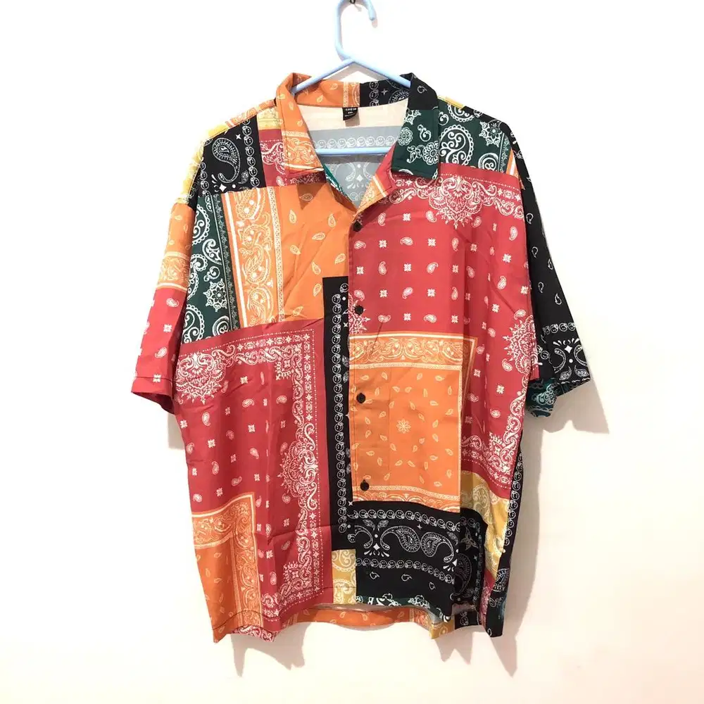 Bandana Paisley Colorblock shirt uniqlo zara dickies levis carhartt gu