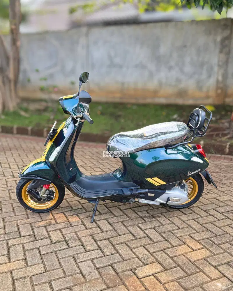 VESPA SPRINT SIXTIES RACING LIMITED EDITION 2020 TERMURAH
