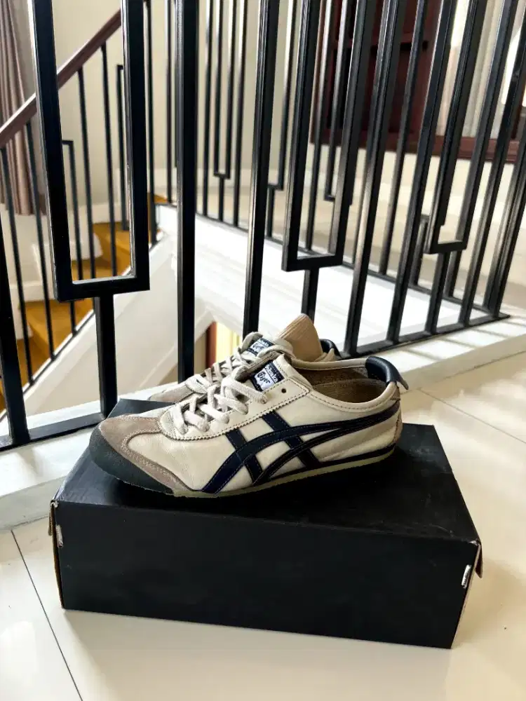 Sepatu Onitsuka Tiger Mexico 66