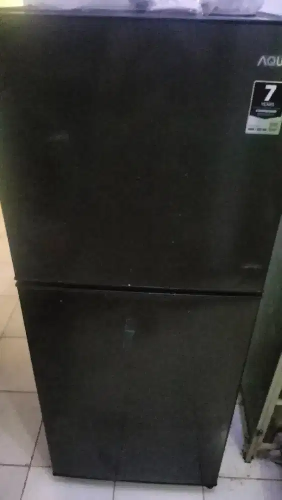 Jual kulkas 2 pintu merk Aqua