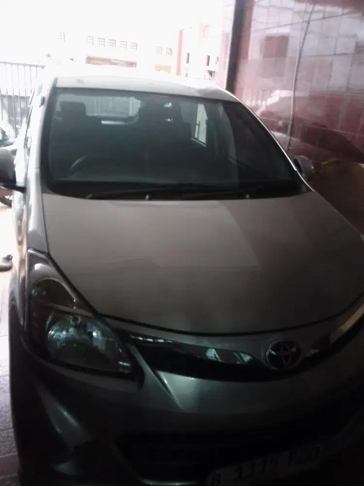 Toyota Avanza 2013 Bensin