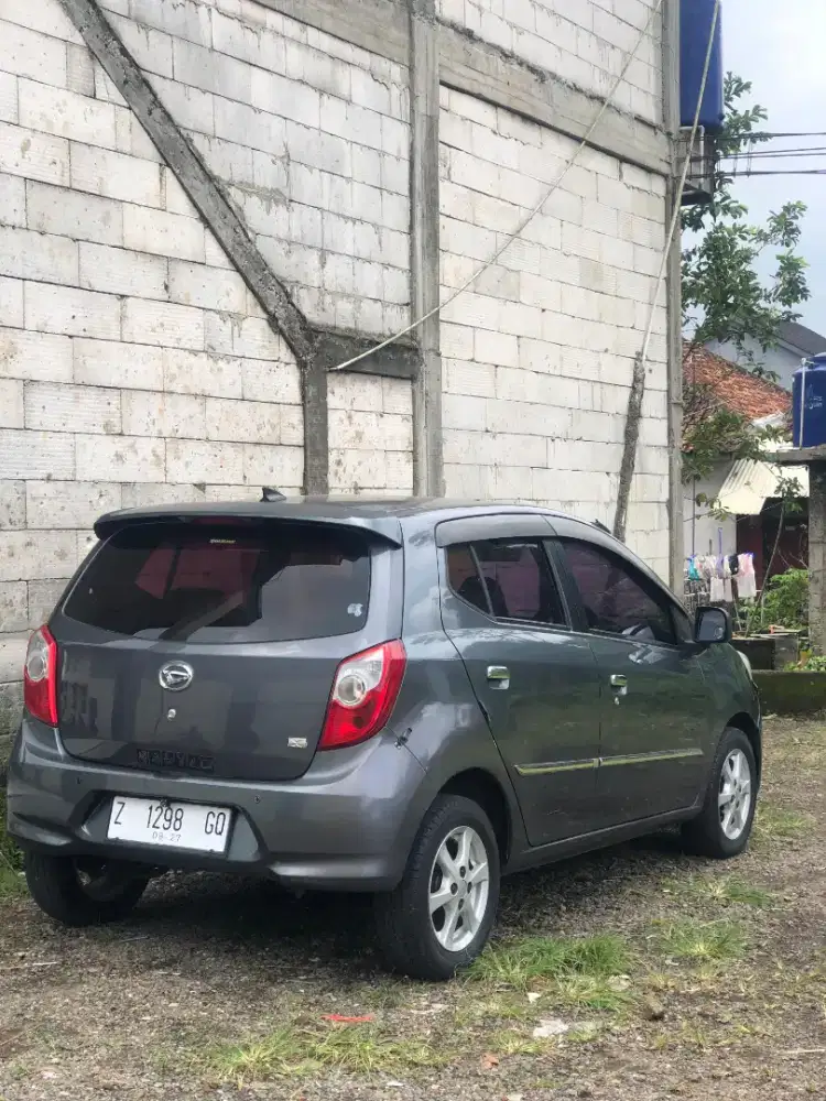 JUAL CEPAT AYLA MATIC 2014 ASAL HARI INI