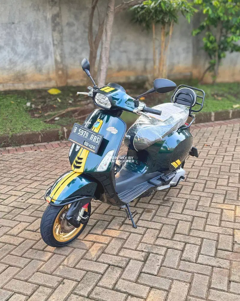 VESPA SPRINT SIXTIES RACING LIMITED EDITION 2020 BERGARANSI