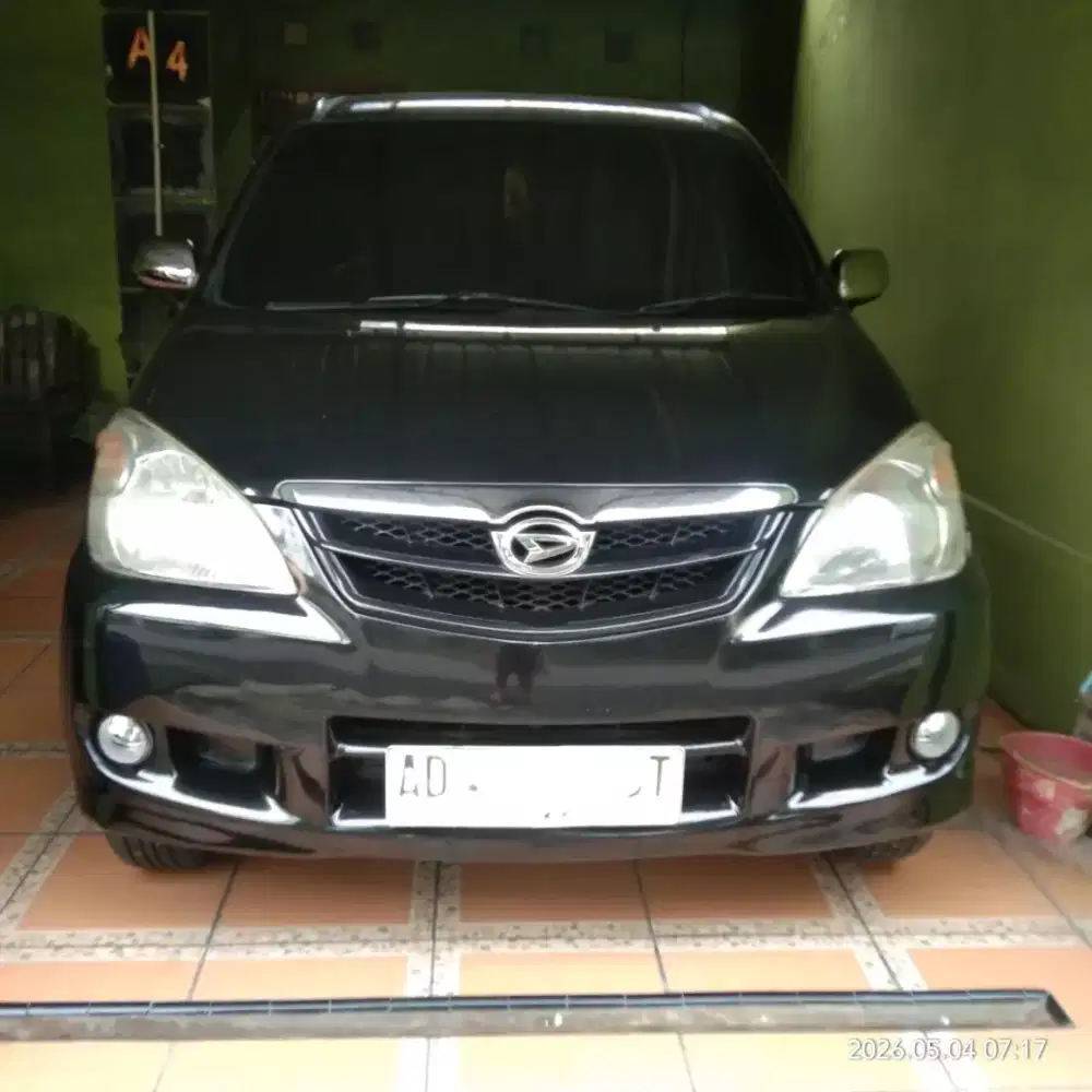 Dijual xenia Li VVTi tahun 2009