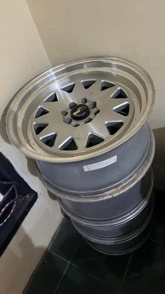 Velg Brabus R17 4x100 dan 4x114 Avanza jazz yaris vios livina xenia