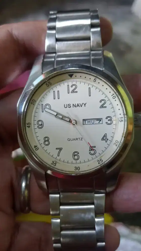 Jam tangan pria us navy
