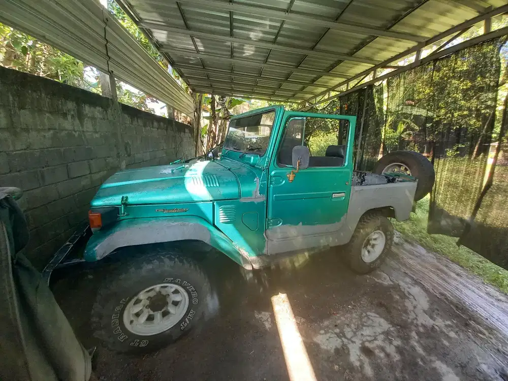 Toyota Land Cruiser 1976 Bensin